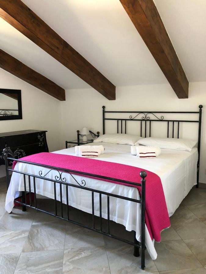 Cisano sul Neva Villa Marco Aurelio מראה חיצוני תמונה