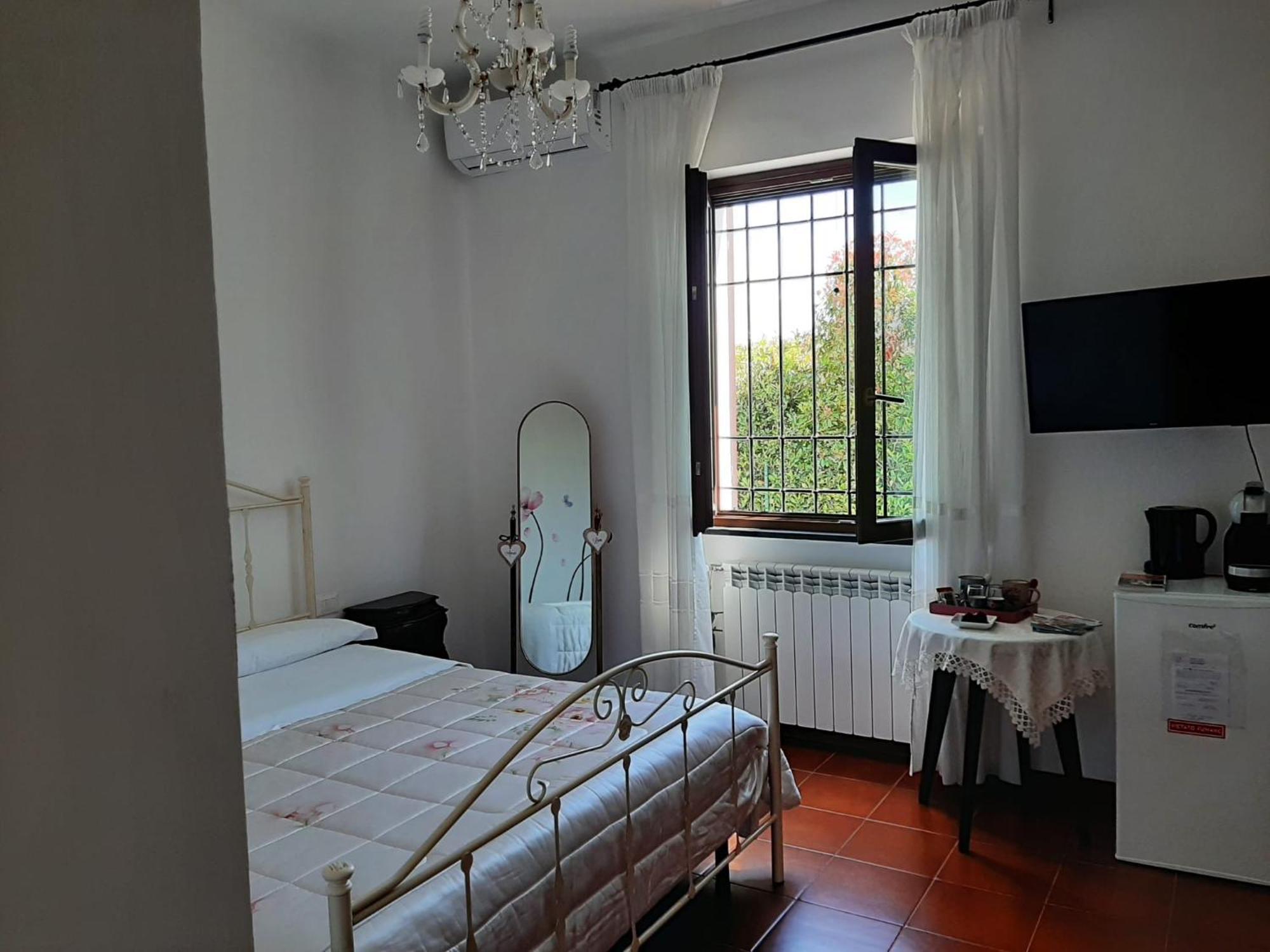 Cisano sul Neva Villa Marco Aurelio מראה חיצוני תמונה